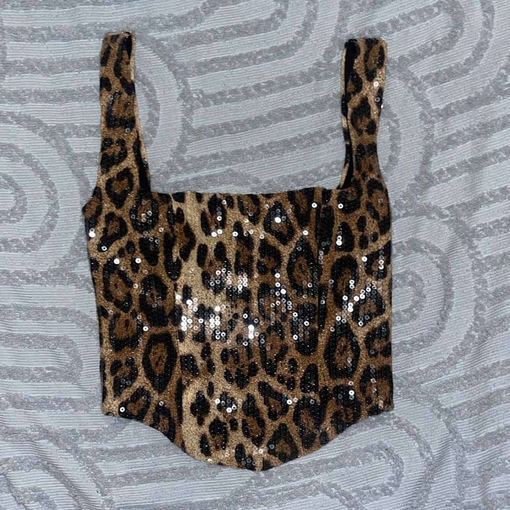 edikted cheetah sequin top